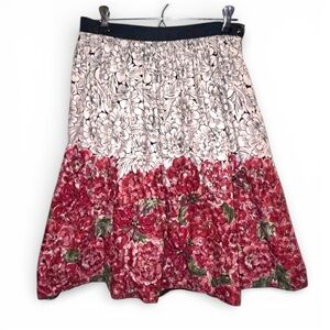 Anthropologie A-Line Skirt B&W to Red Floral Print. Lined. Black Lace Detail 6